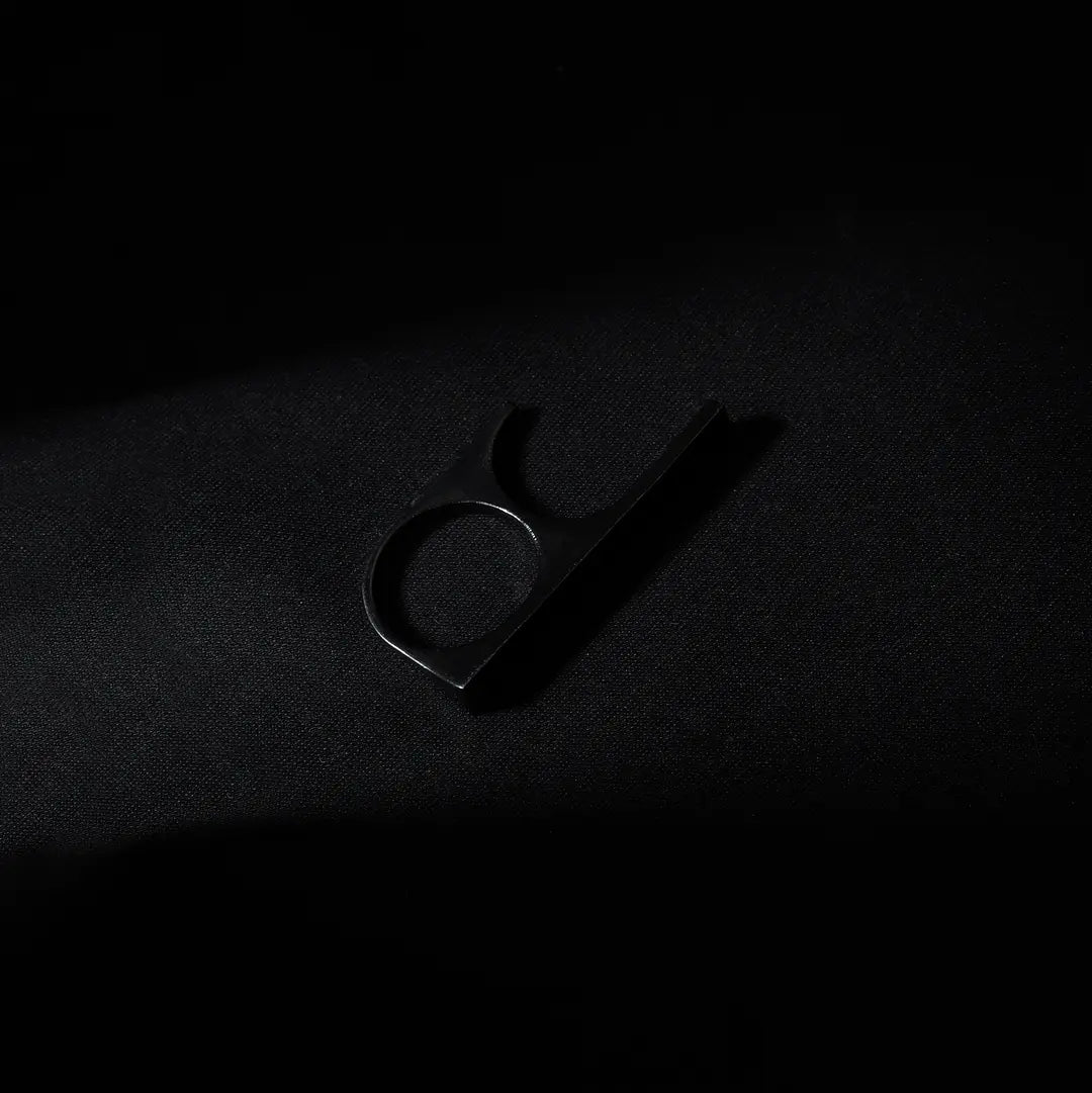 Fusion Bar Ring (Black) - Eleos