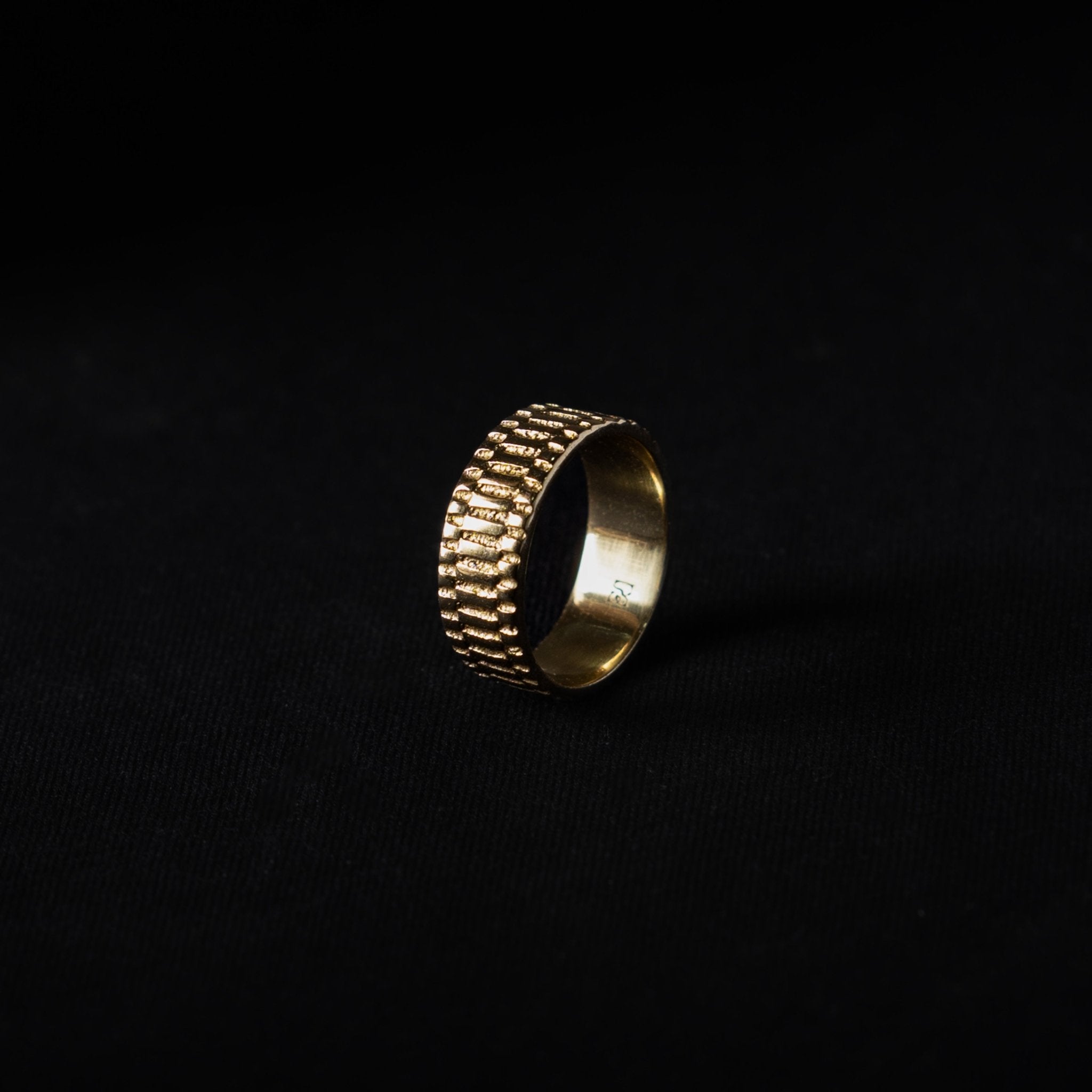 Presidential Luxe Ring (Gold) - Eleos